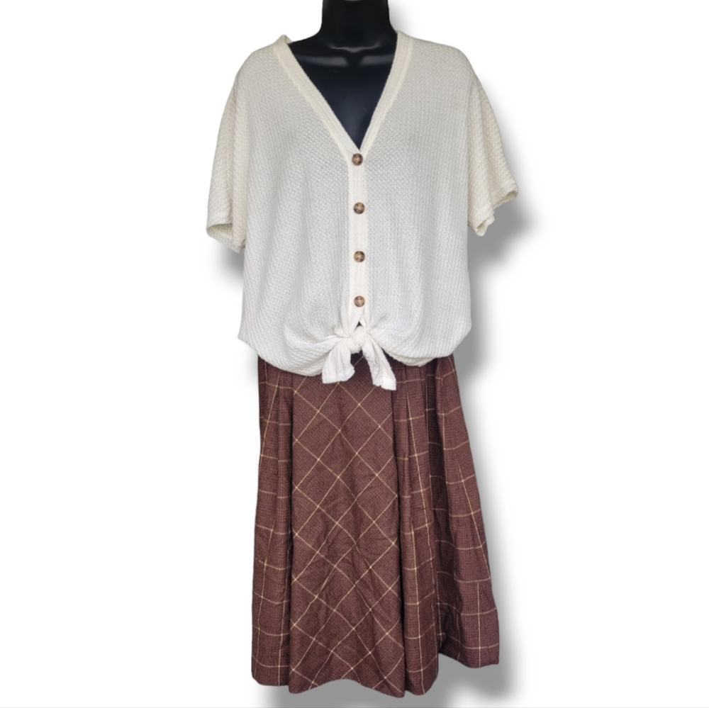 Fontana Plaid 100% Wool Skirt - Picture 3 of 4